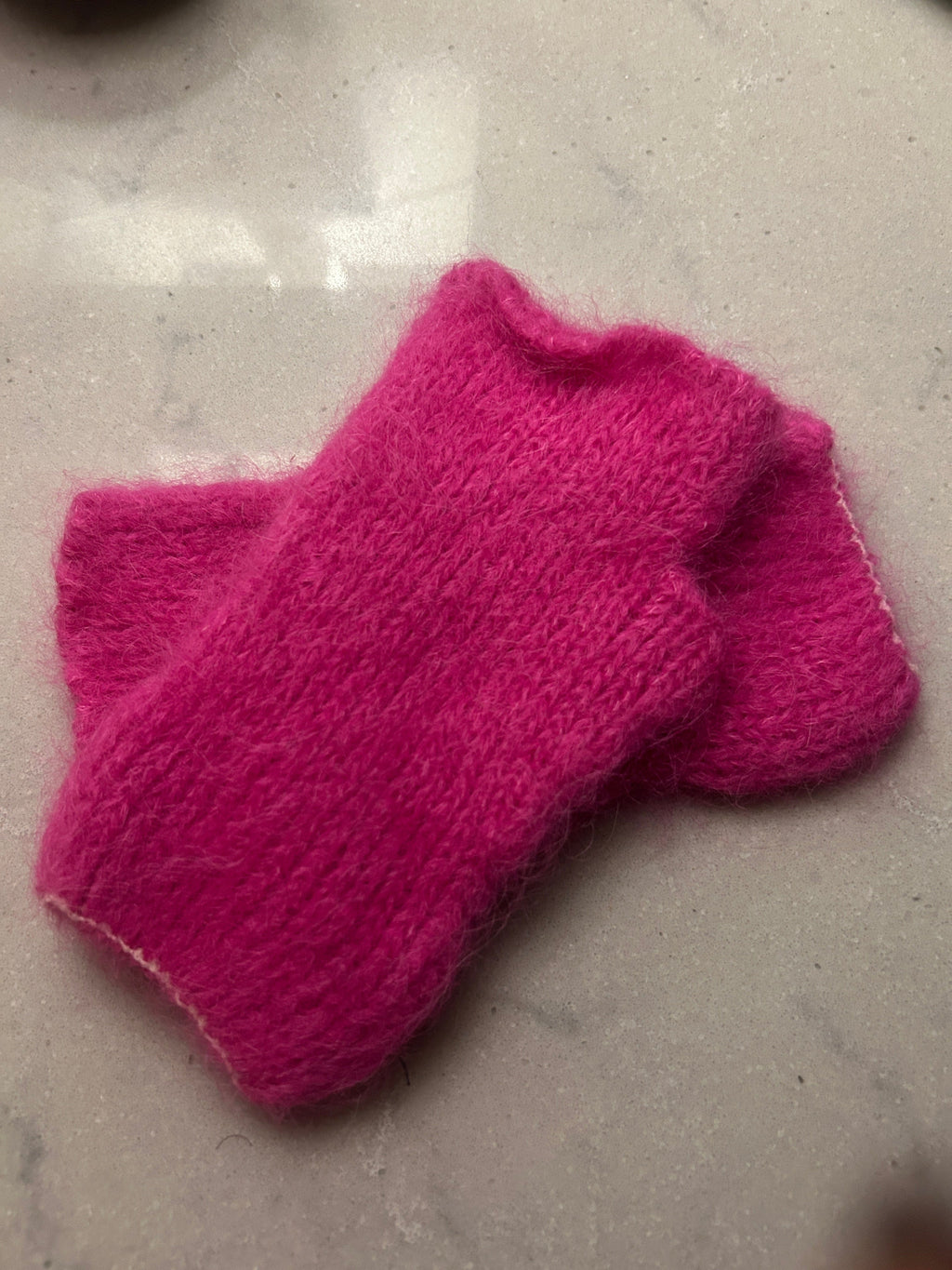 Amano by Lorena Laing - Accessories - Mittens Alpaca - Cecil and Gunn