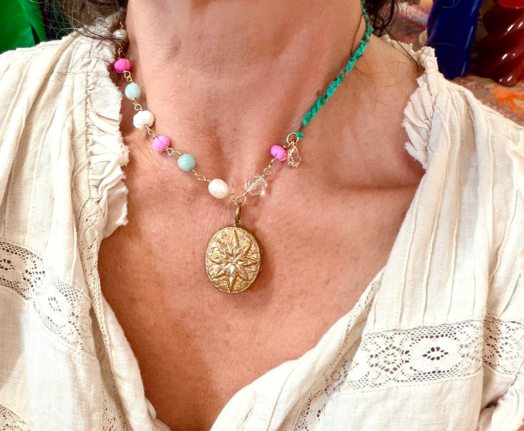 Cecil and Gunn - Necklace - Cut Flowers - Cecil and Gunn