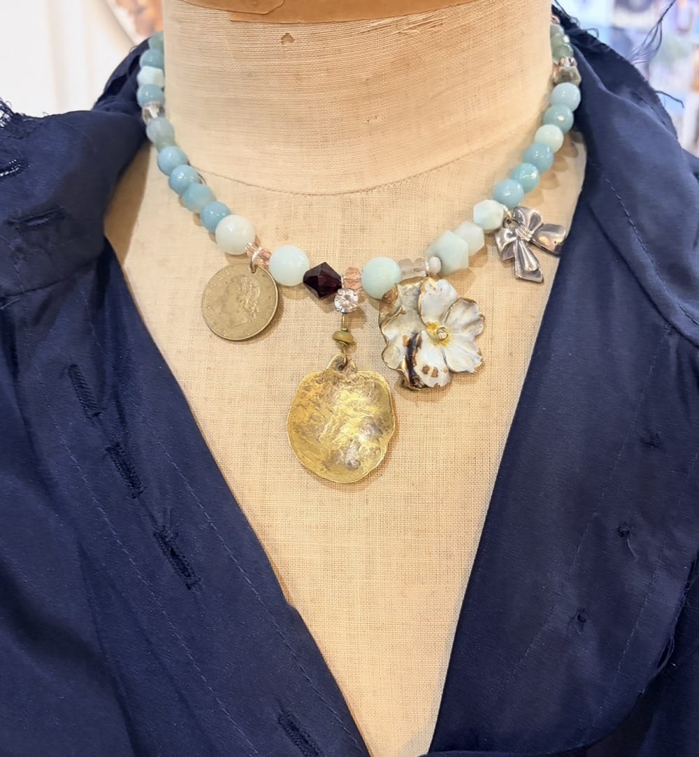 Cecil and Gunn - Necklace - Don’t be a Pansy - Cecil and Gunn