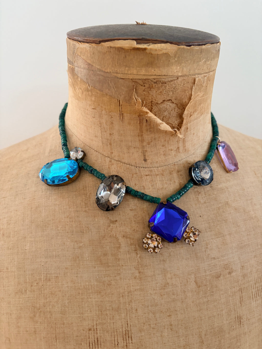 Cecil and Gunn - Necklace - Gumdrops Green - Cecil and Gunn