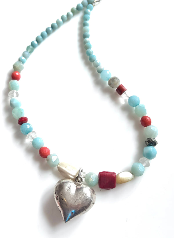 Cecil and Gunn - Necklace - Hearts A Lot - Cecil and Gunn
