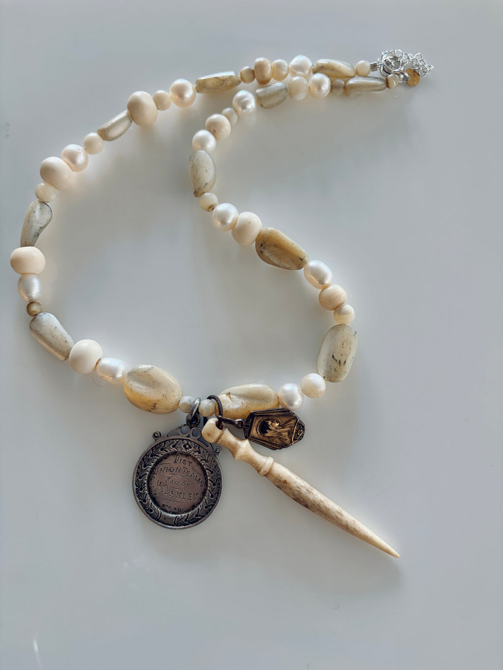 Cecil and Gunn - Necklace - In 1927 I won a medal - Cecil and Gunn