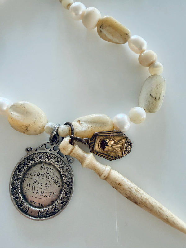 Cecil and Gunn - Necklace - In 1927 I won a medal - Cecil and Gunn