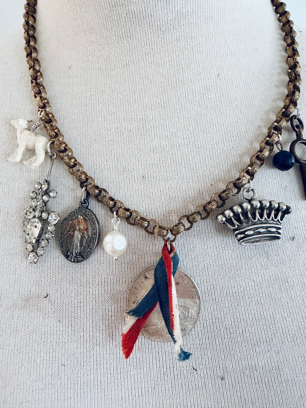 Cecil and Gunn - Necklace - It’s my crowning glory - Cecil and Gunn