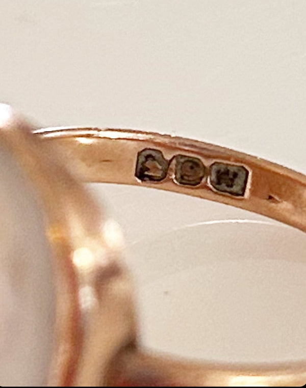 Cecil and Gunn - Ring - Shell cameo ring - Cecil and Gunn