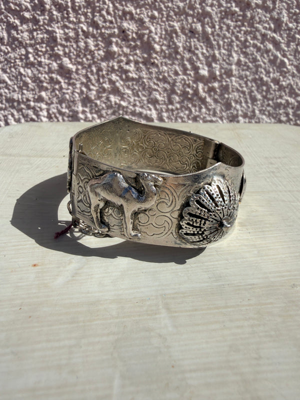 Cecil & Gunn Collections - Bracelet - Vintage Antiqued silver tone Egyptian bracelet - Cecil and Gunn