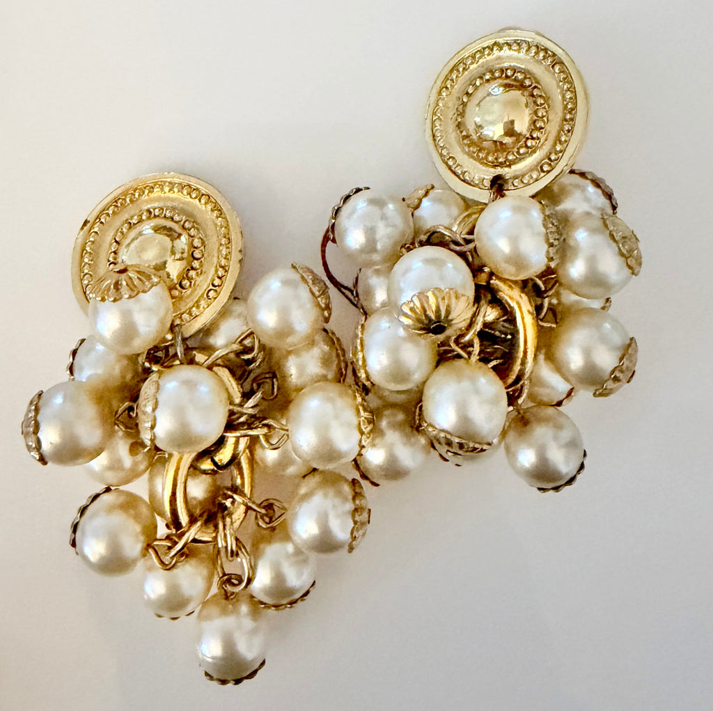Cecil & Gunn Collections - Earrings - Vintage French Clip on Earrings - Cecil and Gunn