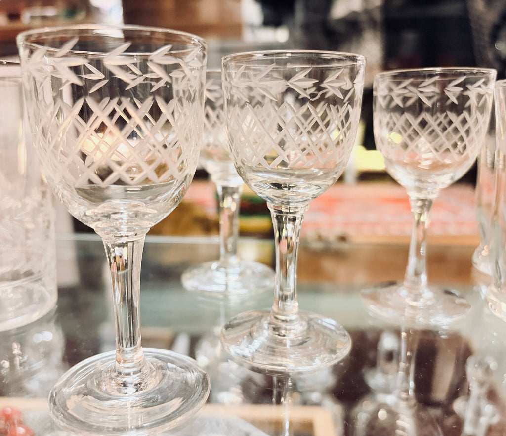 Cecil & Gunn Collections - Kitchen - Etched Glasses Set - Cecil and Gunn