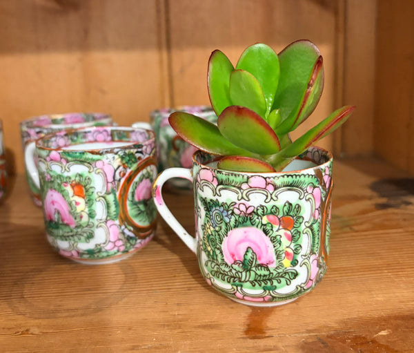 Cecil & Gunn Collections - Kitchen - Hong Kong Cups - Cecil and Gunn