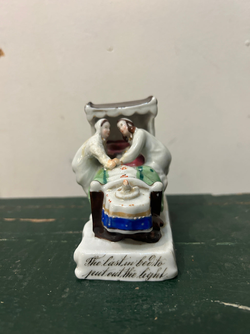 Cecil & Gunn Collections - Objects - German Staffordshire like figures - Cecil and Gunn