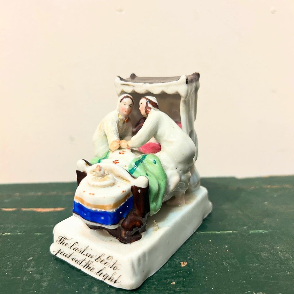 Cecil & Gunn Collections - Objects - German Staffordshire like figures - Cecil and Gunn