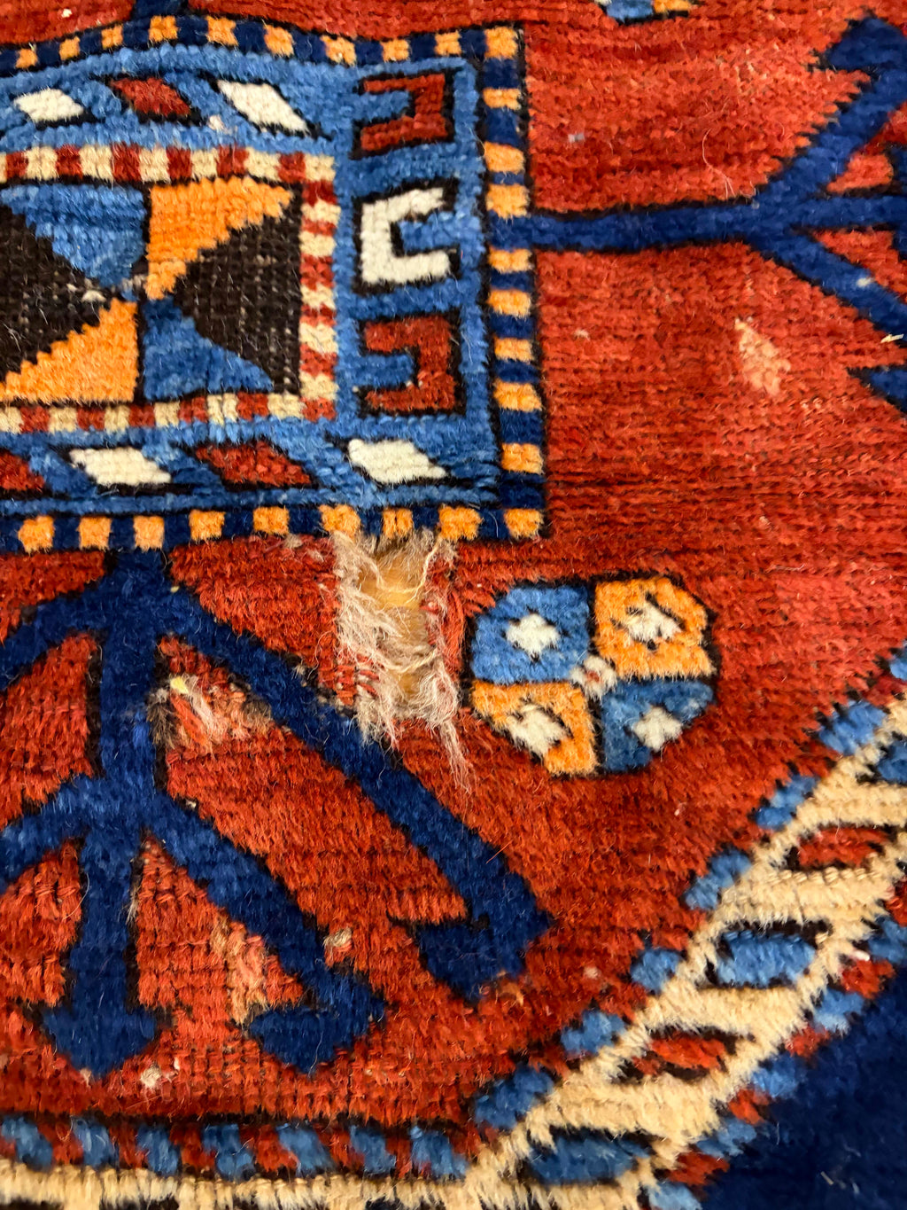 Cecil & Gunn Collections - Rug - Persian Rug - Cecil and Gunn