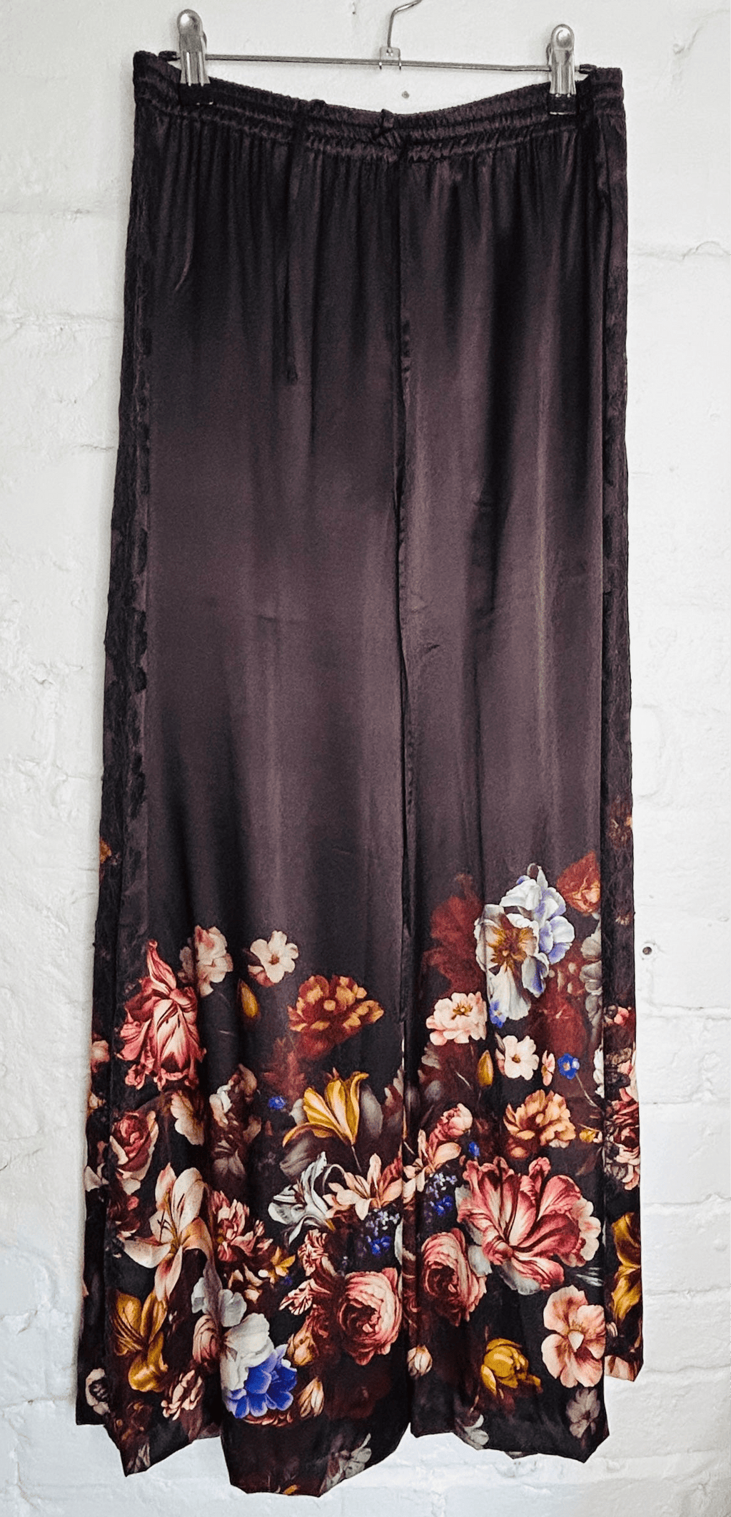 Johnny Was - Pants - Jungle Flower silk Pants - Cecil and Gunn