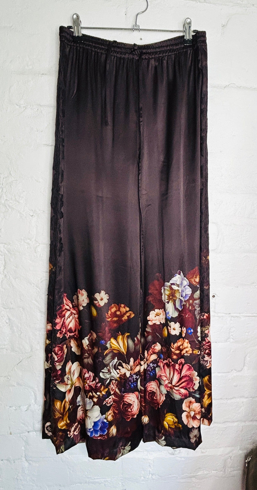 Johnny Was - Pants - Jungle Flower silk Pants - Cecil and Gunn