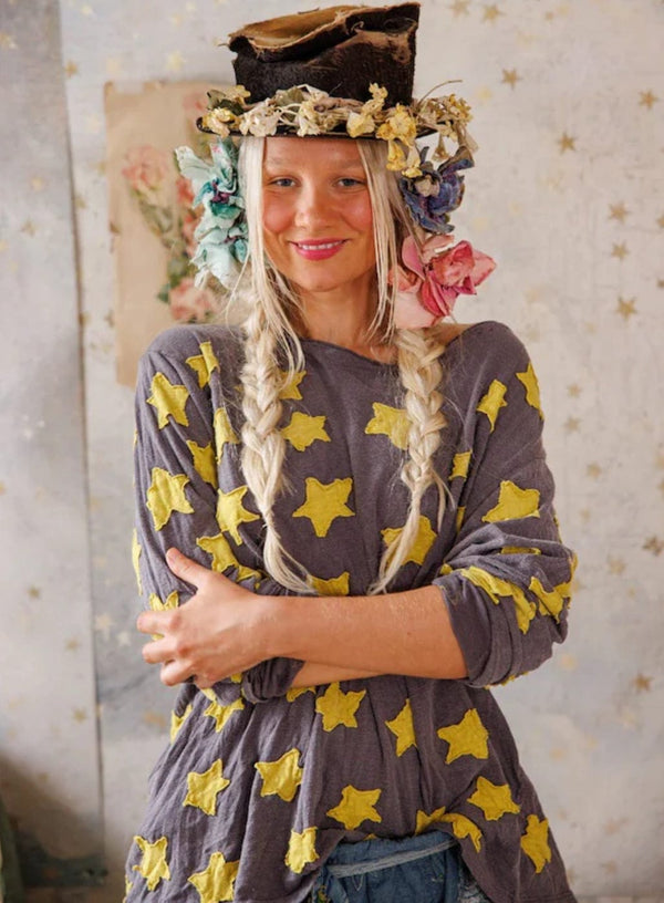 Magnolia Pearl - Tops - Star Applique Viggo Tee - Cecil and Gunn