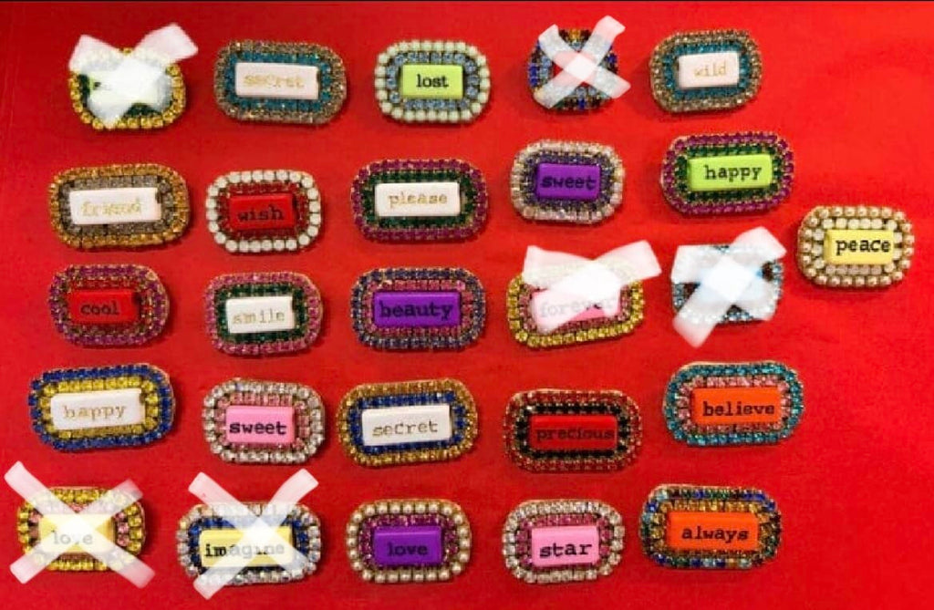 Tezee - Brooch - Mouthy Brooches - Cecil and Gunn